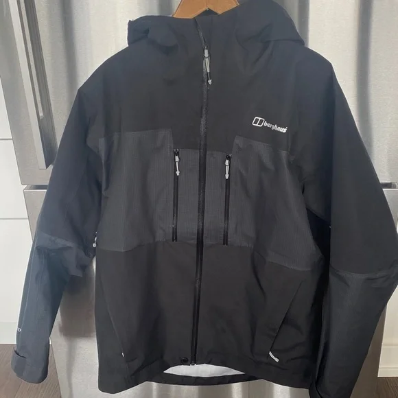 Berghaus Ridgemaster 3-layer Goretex Shell Jacket - Medium - Picture 1 of 11